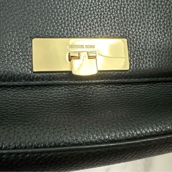 MICHAEL Michael Kors Pebbled Black Leather Callie Top Handle Bag - Picture 4 of 16